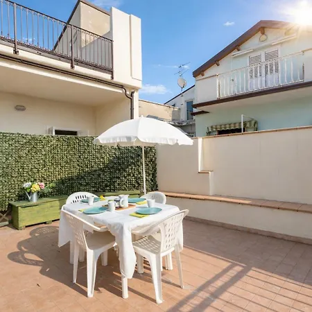 Terrazza Verdi-roseto *